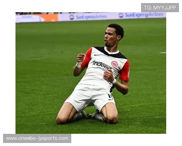 埃基蒂克战旧主法兰克福破门却频繁错失良机本赛季表现起伏不定